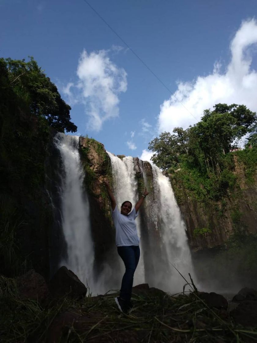 Places Cascada de La Luna