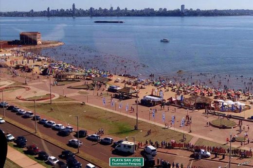 Playa San José, Encarnación