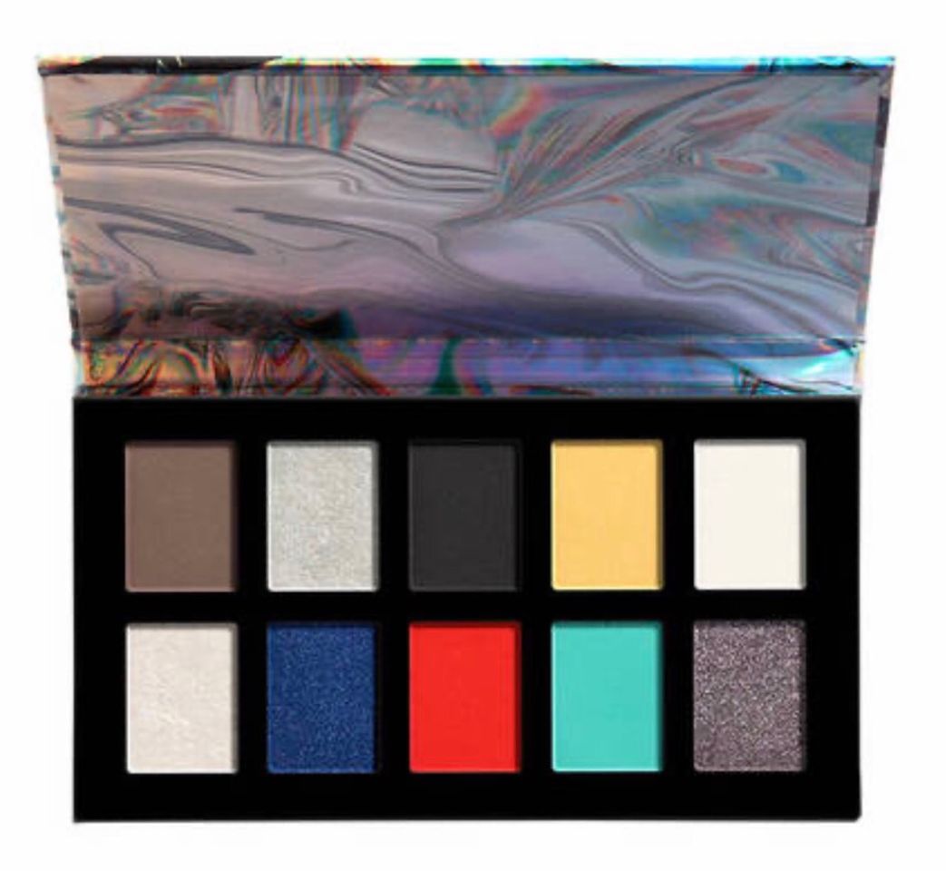 Social paletas de sombras aquaria x nyx professional makeup color palette