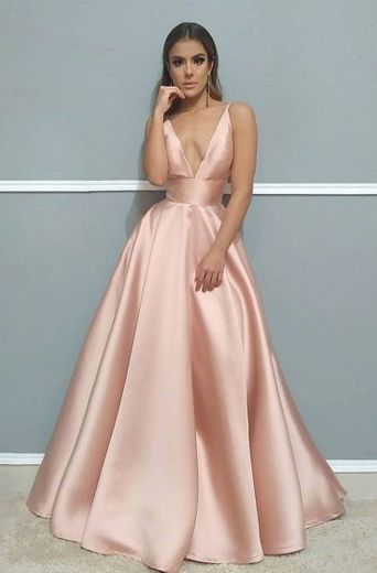 Vestido lindo para uma festa de casamento ou coisa assim