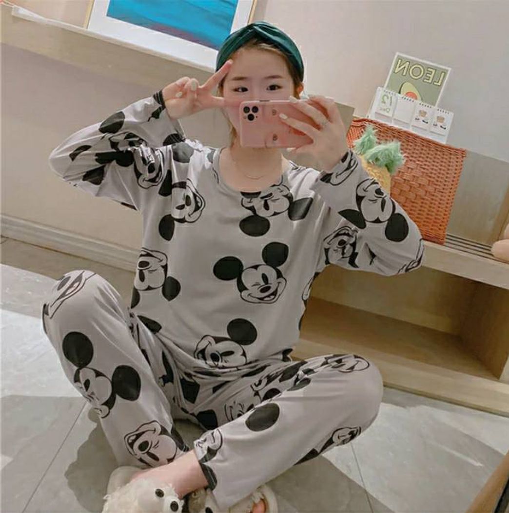 Fashion Pijamas com vários temas da Disney 