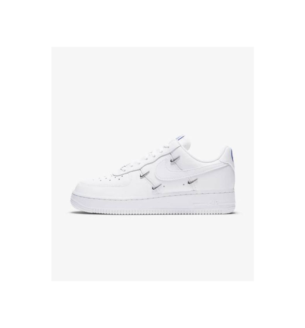 Social Tênis Nike Air Force 1 '07 LX Feminino