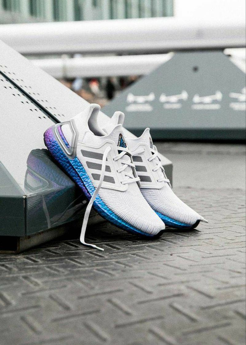 Moda Ultraboost 20