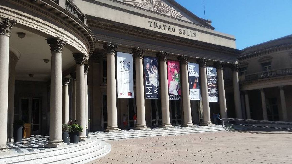 Place Teatro Solís