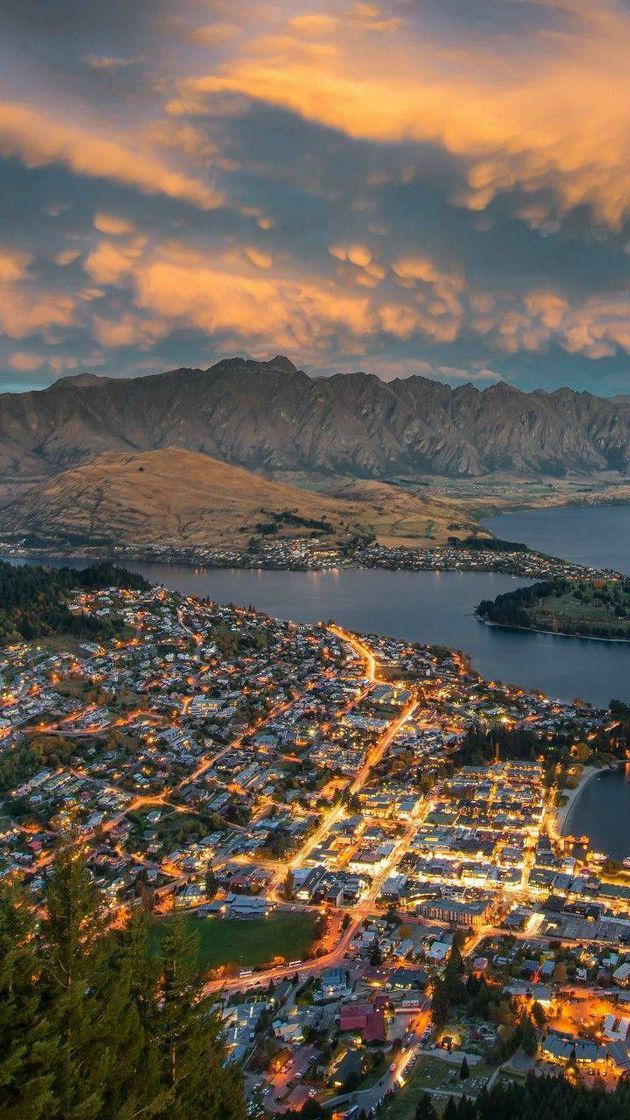 Moda Queenstown