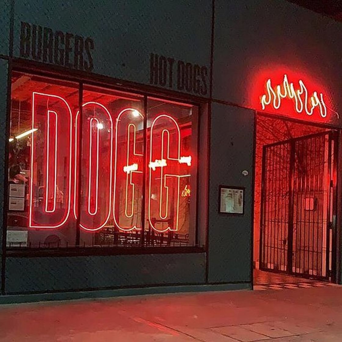 Restaurantes DOGG