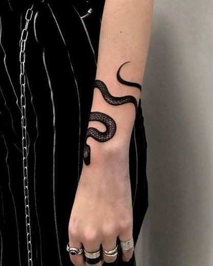 tattoo cobra 🐍
