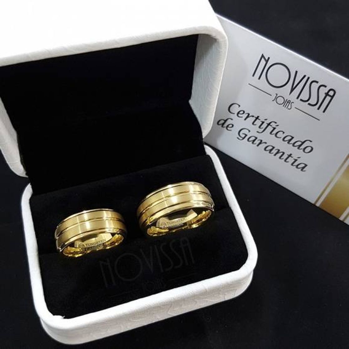 Fashion aliança de tungstênio magnetizada a ouro 18k com acabamento fosco