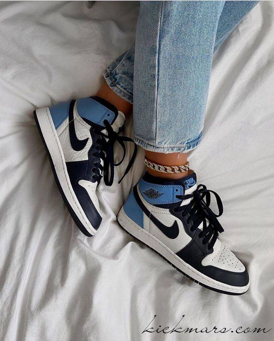 Moda TÊNIS NIKE AIR JORDAN 1 RETRO HIGH OBSIDIAN UNC