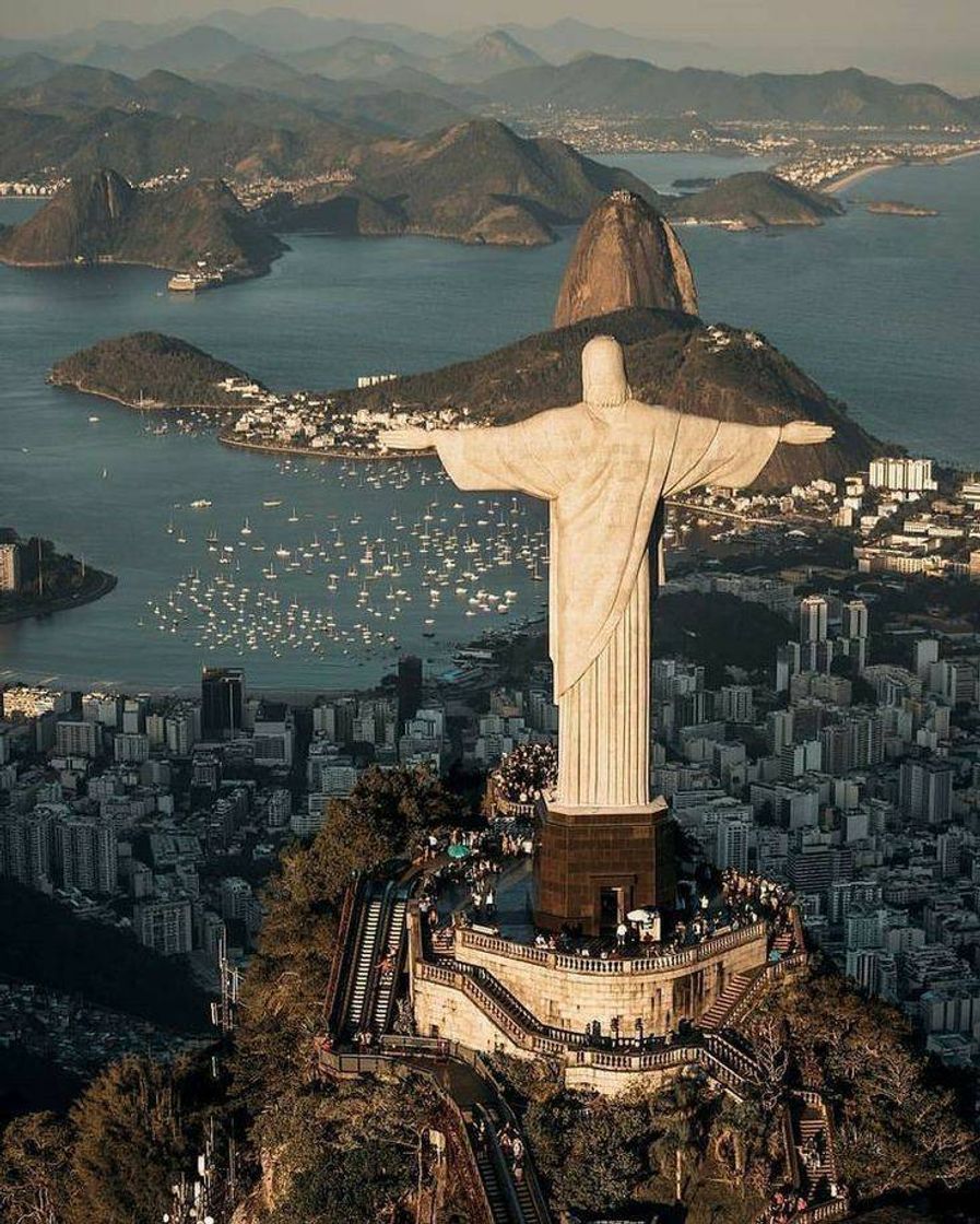 Fashion Cristo redentor