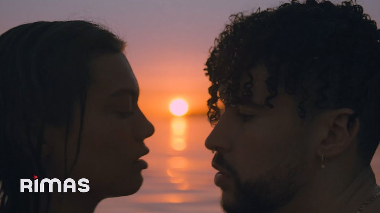 Music Bad Bunny - Moscow Mule 