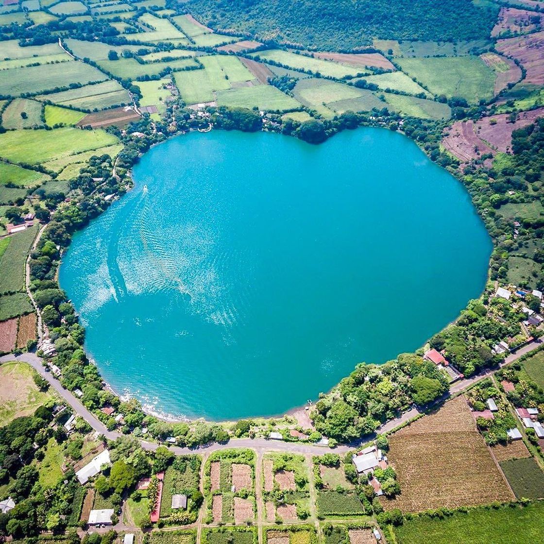 Place Laguna de Apastepeque