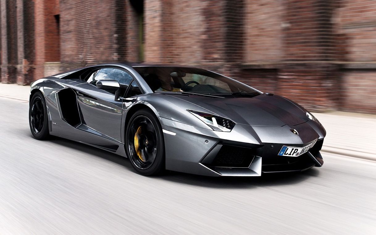 Moda Lamborghini Aventador S | Lamborghini.com