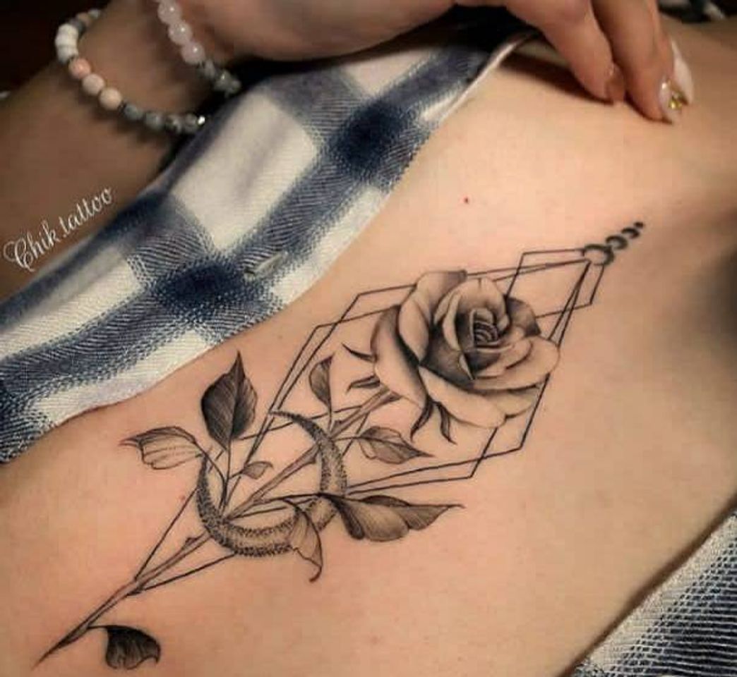 Moda TATTO de rosa 