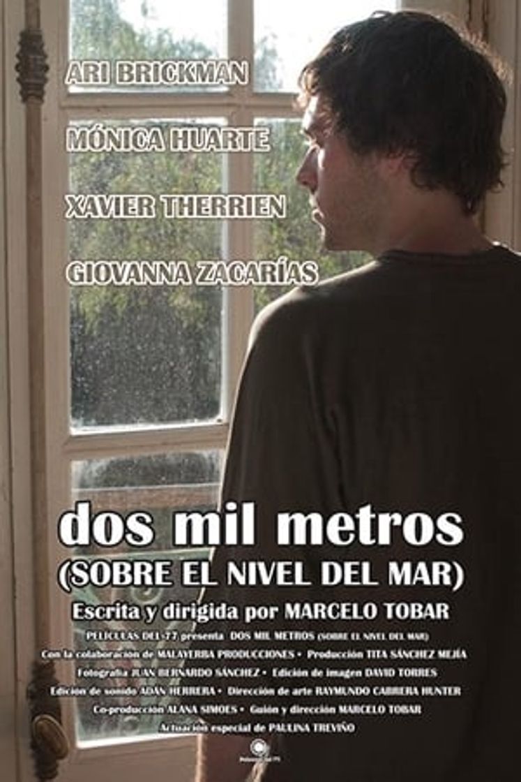 Película Dos mil metros (sobre el nivel del mar)