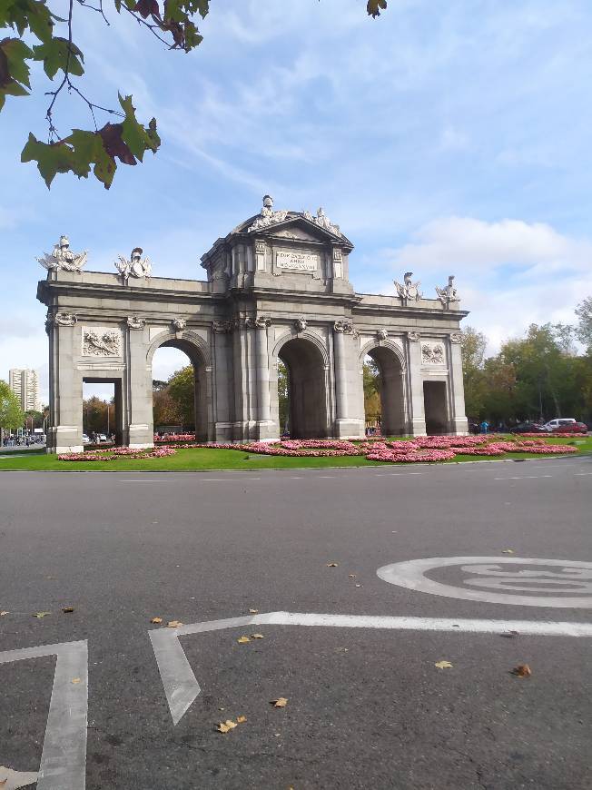 Place Puerta de Alcalá