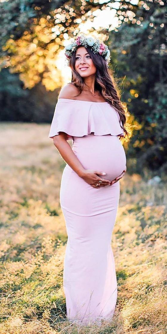 Moda Ensaio fotográfico mulher grávida no campo