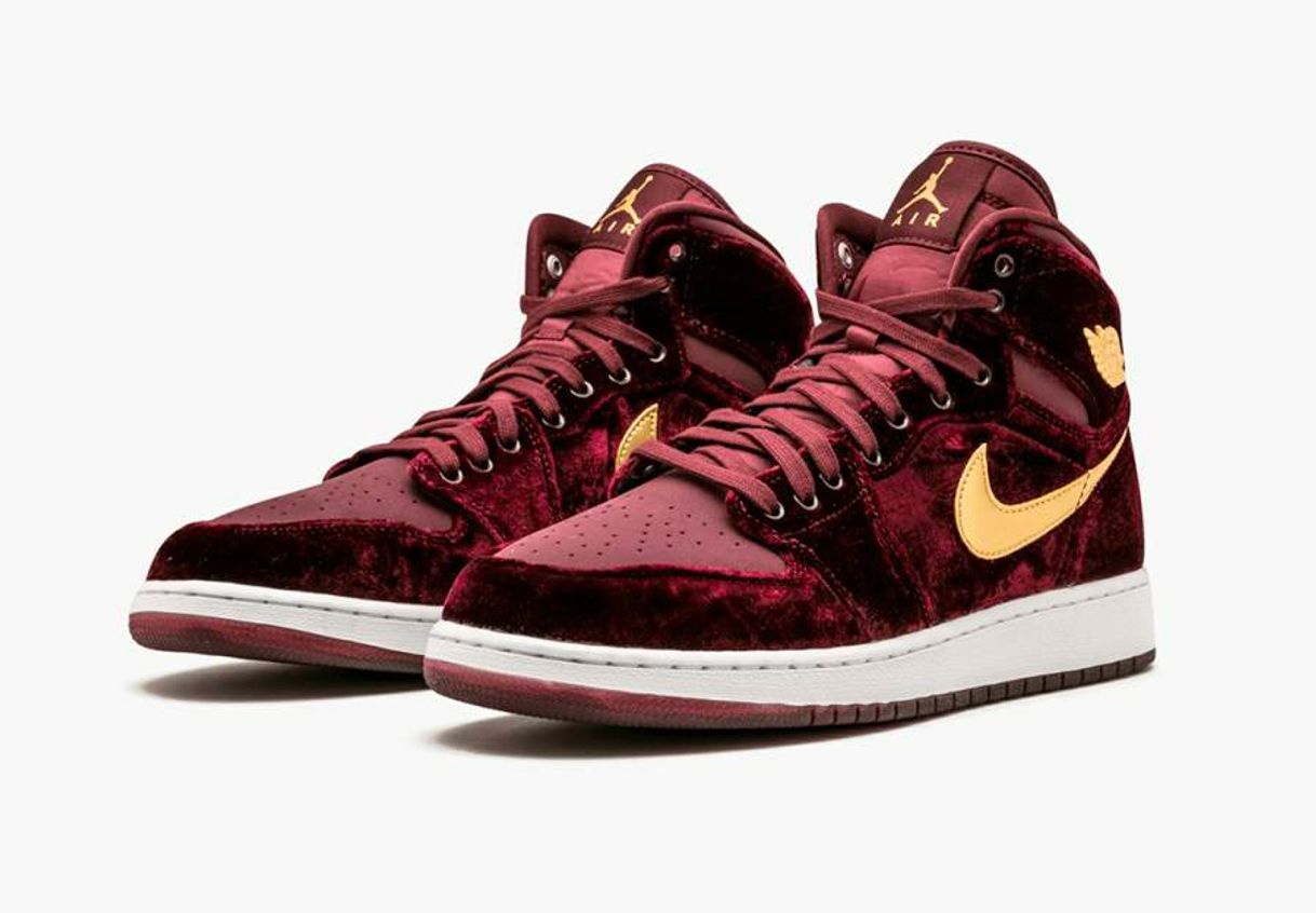 Moda Jordan 1 Retro High Heiress Velvet