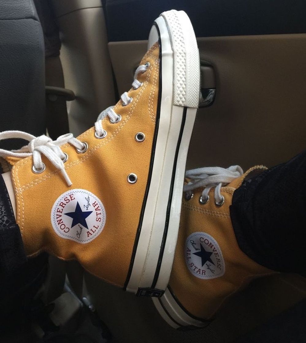 Fashion Tênis all star amarelo✨☁️