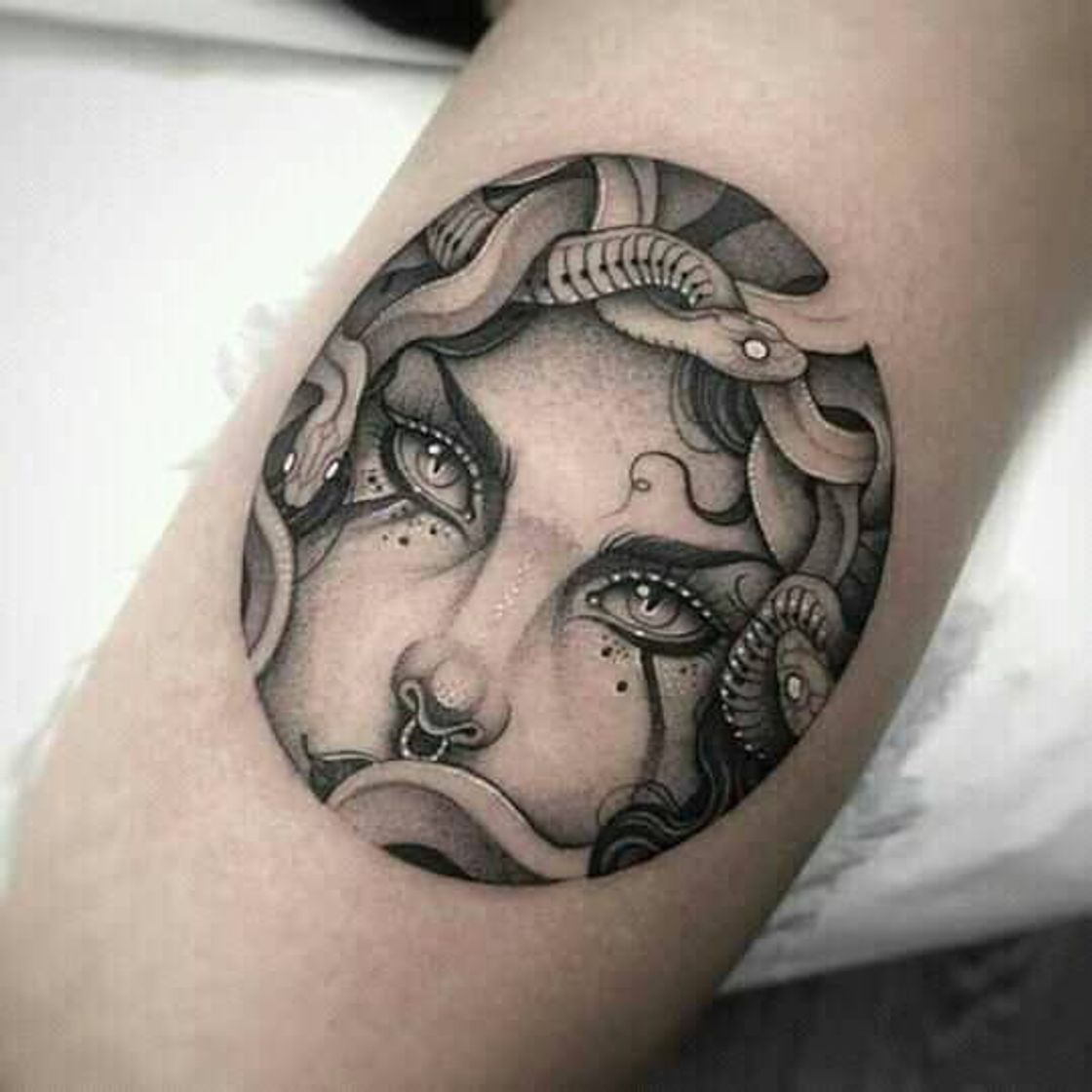 Moda Tattoo