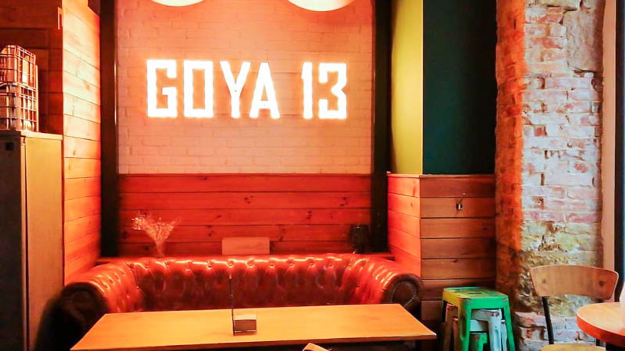 Lugar Cafe Bar Goya 13