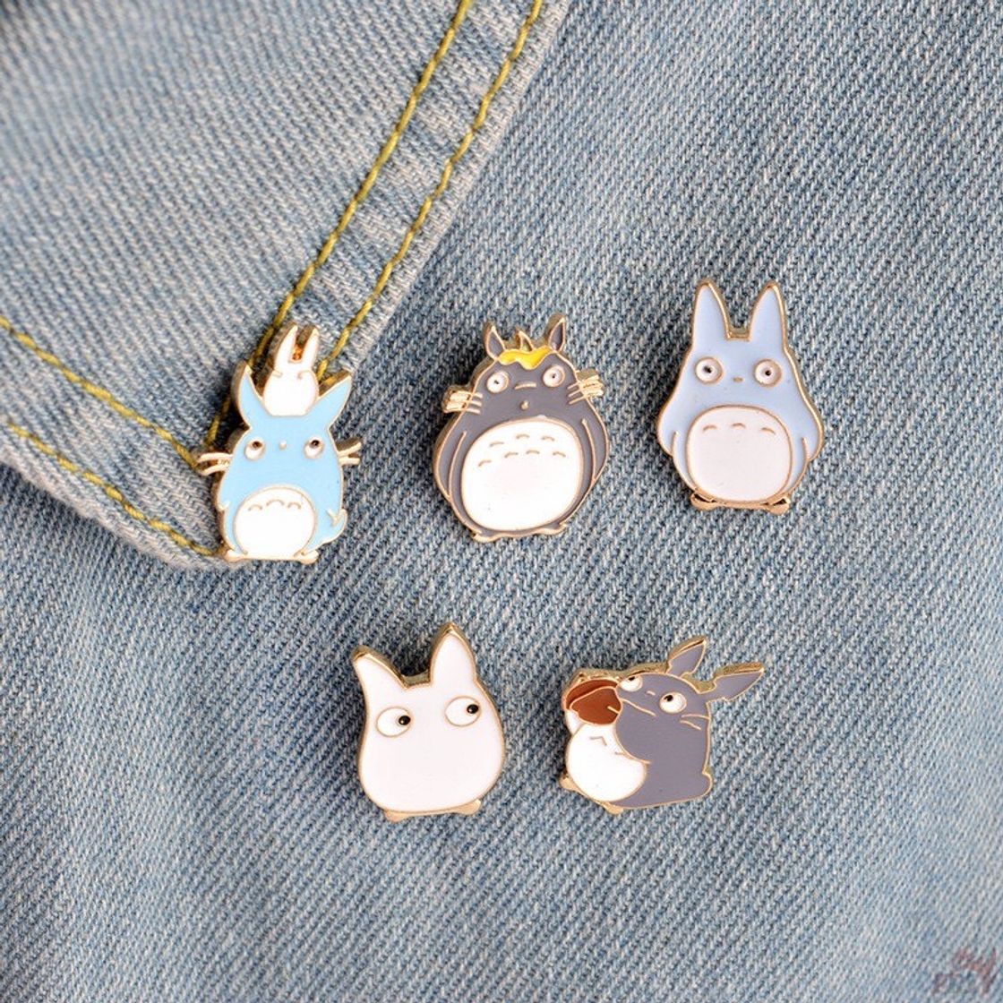 Fashion pins totoro