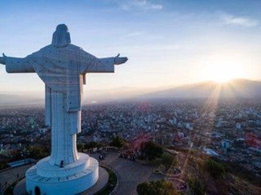 Cristo de la Concordia