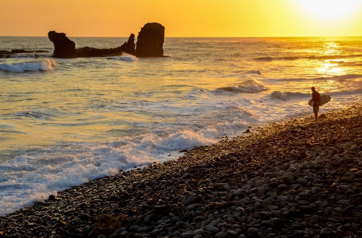 Lugar El Tunco Beach