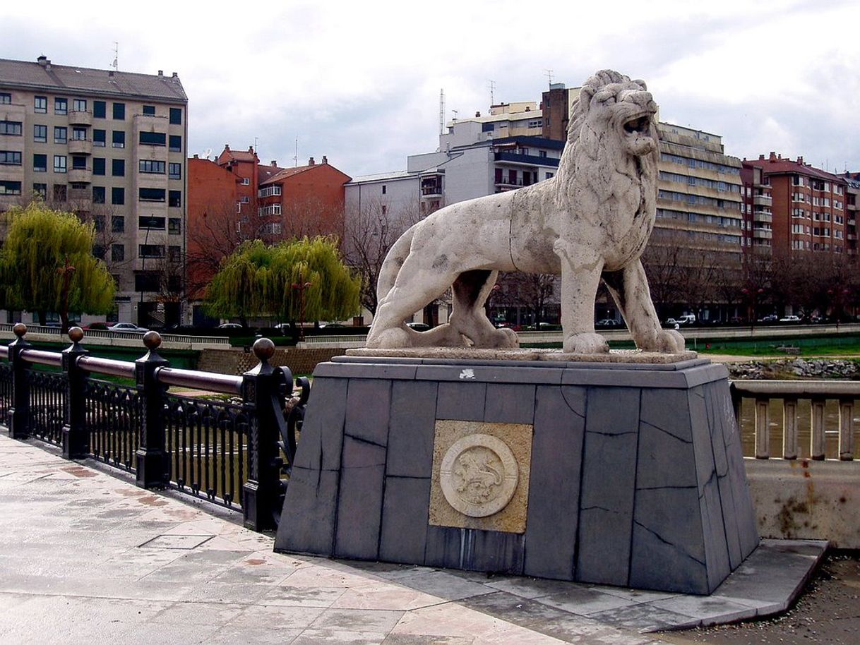Lugar Puente de los Leones