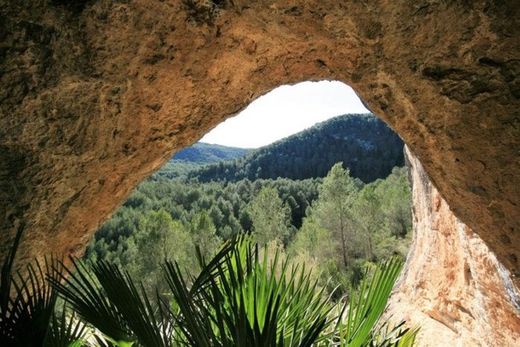 Cueva de l'Arcada