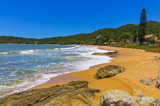 Praia de Armação do Itapocorói