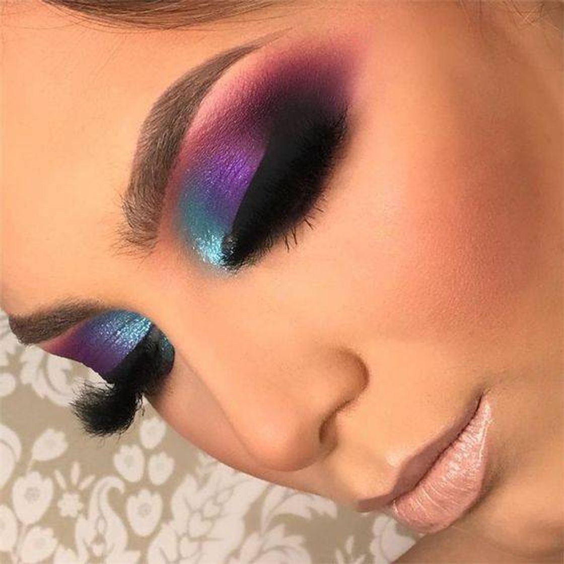 Social Maquiagem colorida para festa