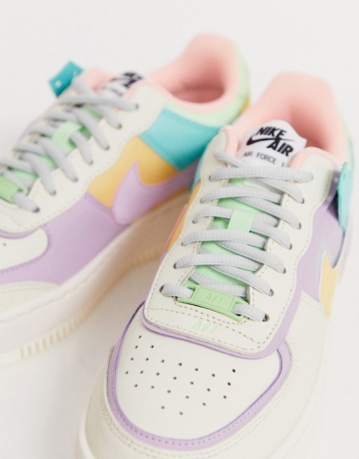 Fashion Zapatillas en tono pastel Air Force 1 Shadow de Nike