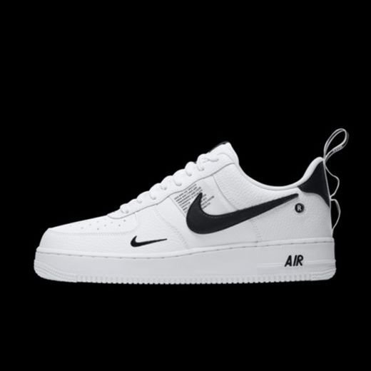 NIKE AIR FORCE LV8