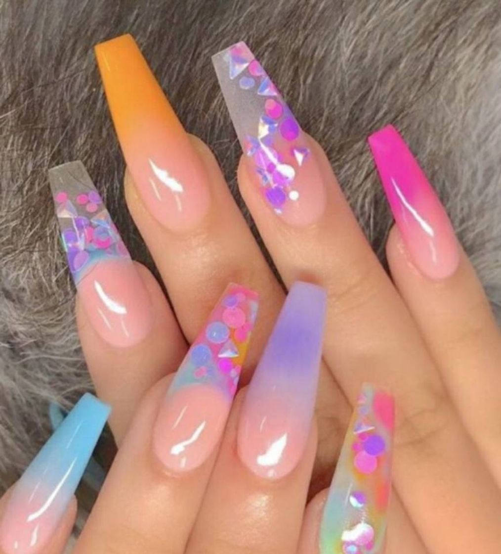 Moda Acrylic nails 