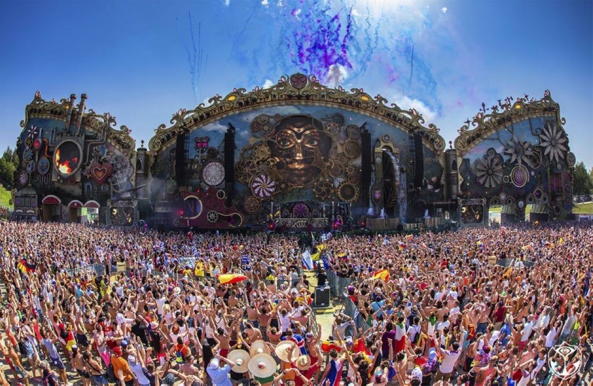 Moda Tomorrowland ☀️