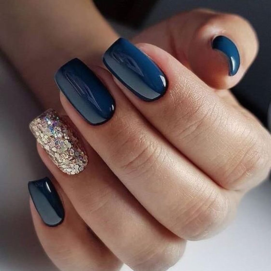 Fashion unhas em tom de azul 💙