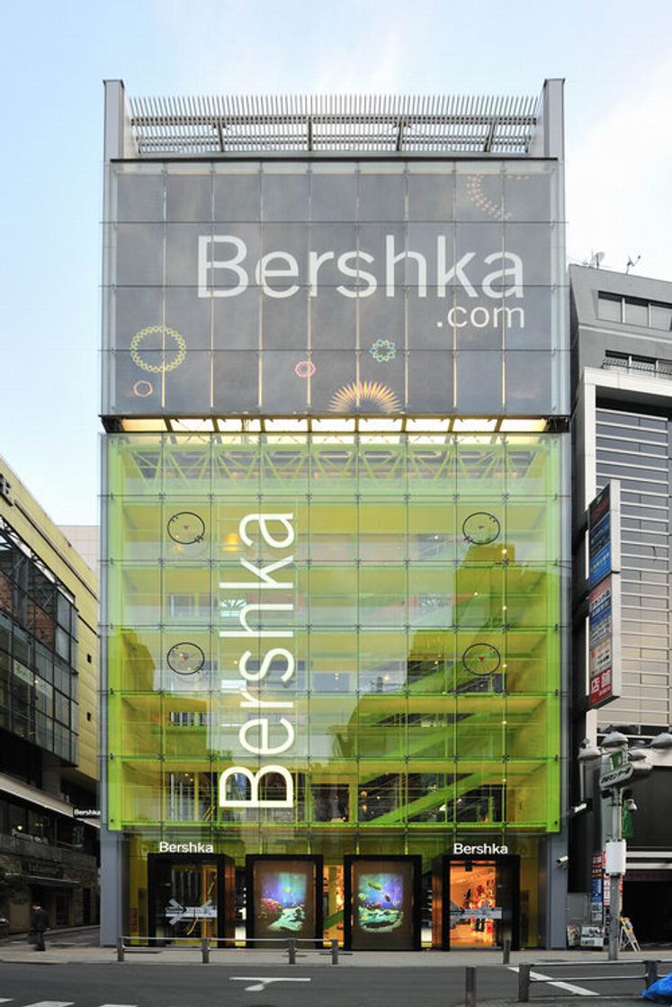 Lugar Bershka