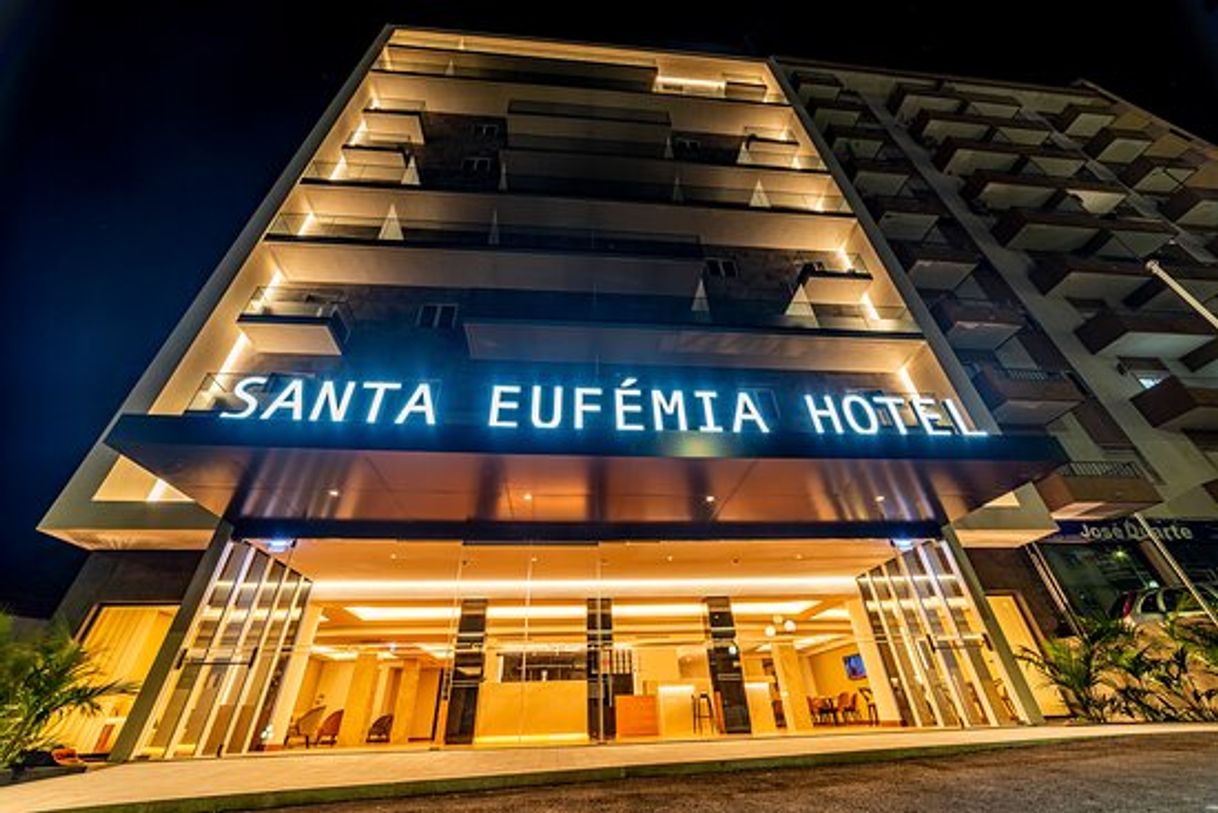 Lugar Hotel Santa Eufémia