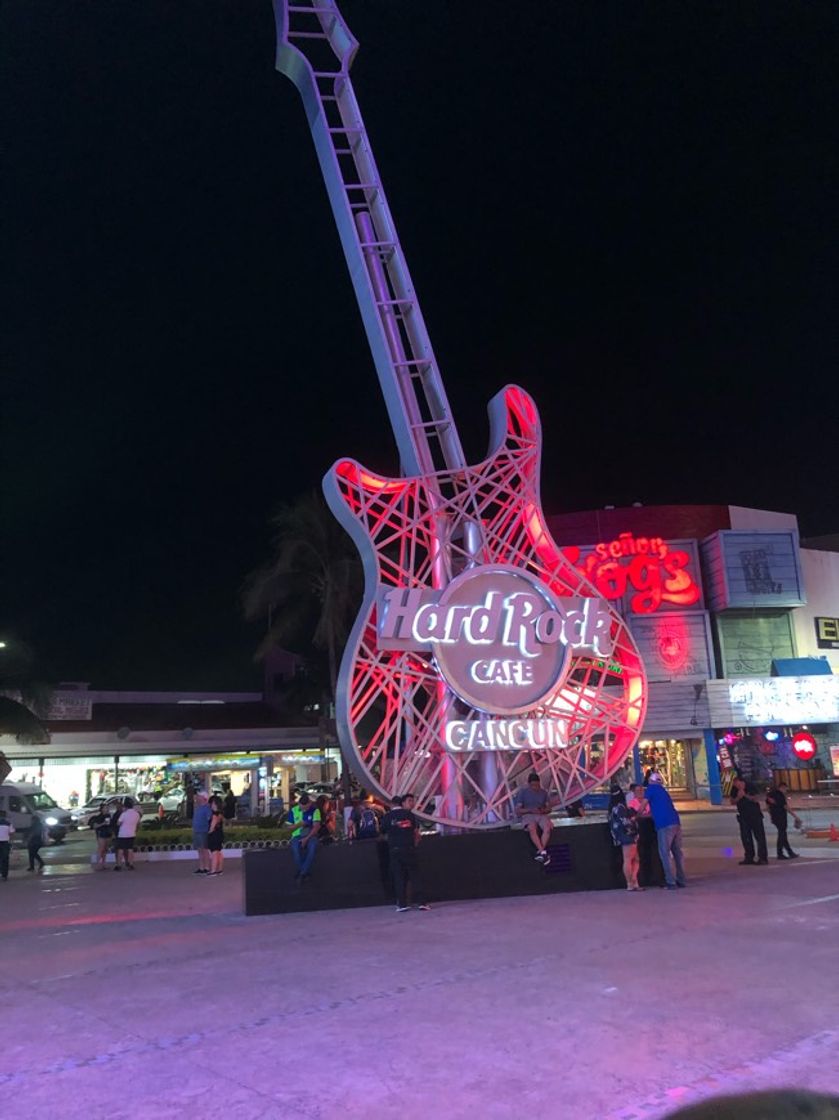 Lugar Hard Rock Hotel Cancun