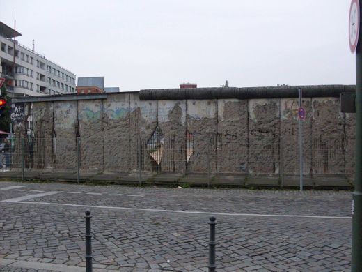 Une partie du mur de Berlin