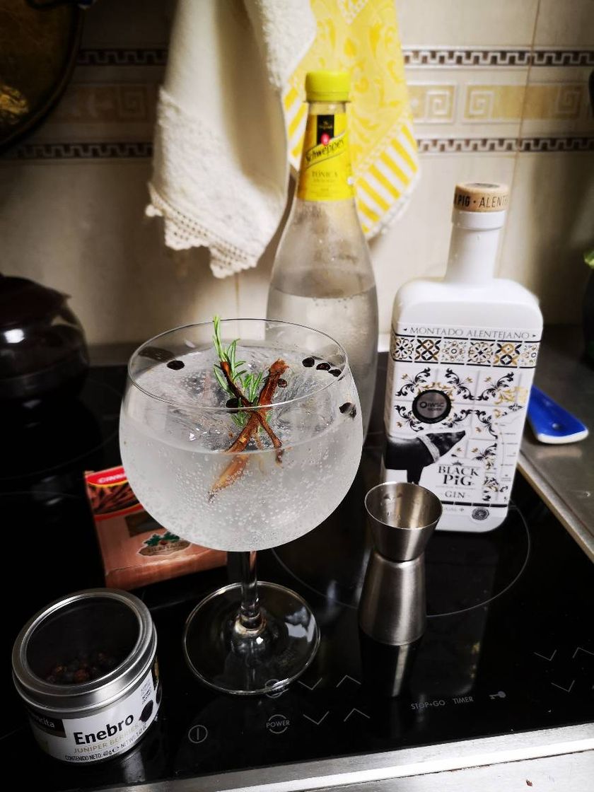 Social Destilaria Black Pig Alentejo