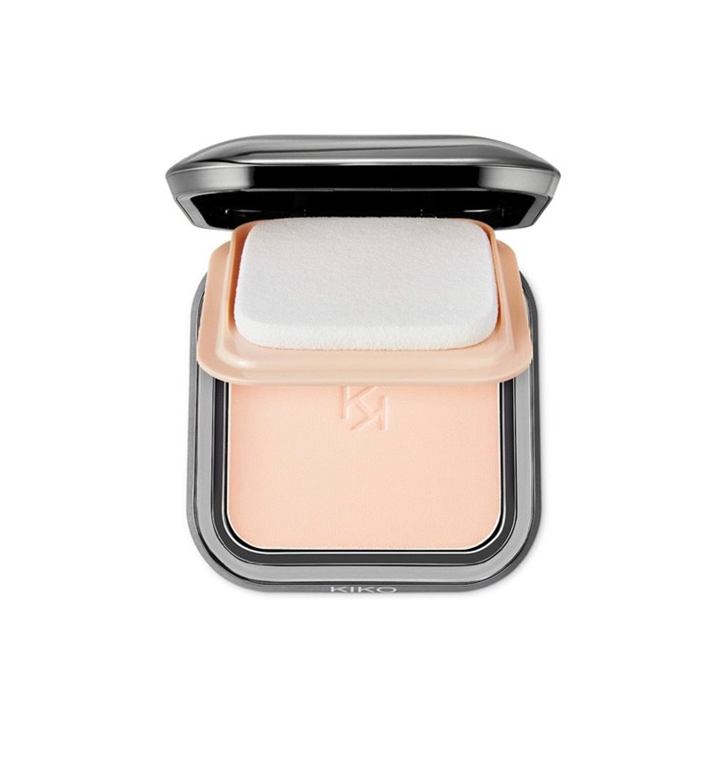 Weightless Perfection Wet And Dry Powder Foundation