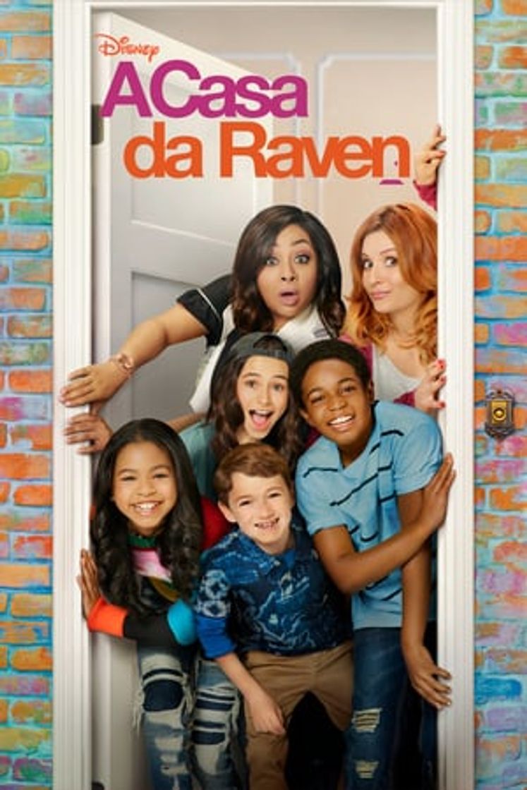 Serie Vuelve Raven