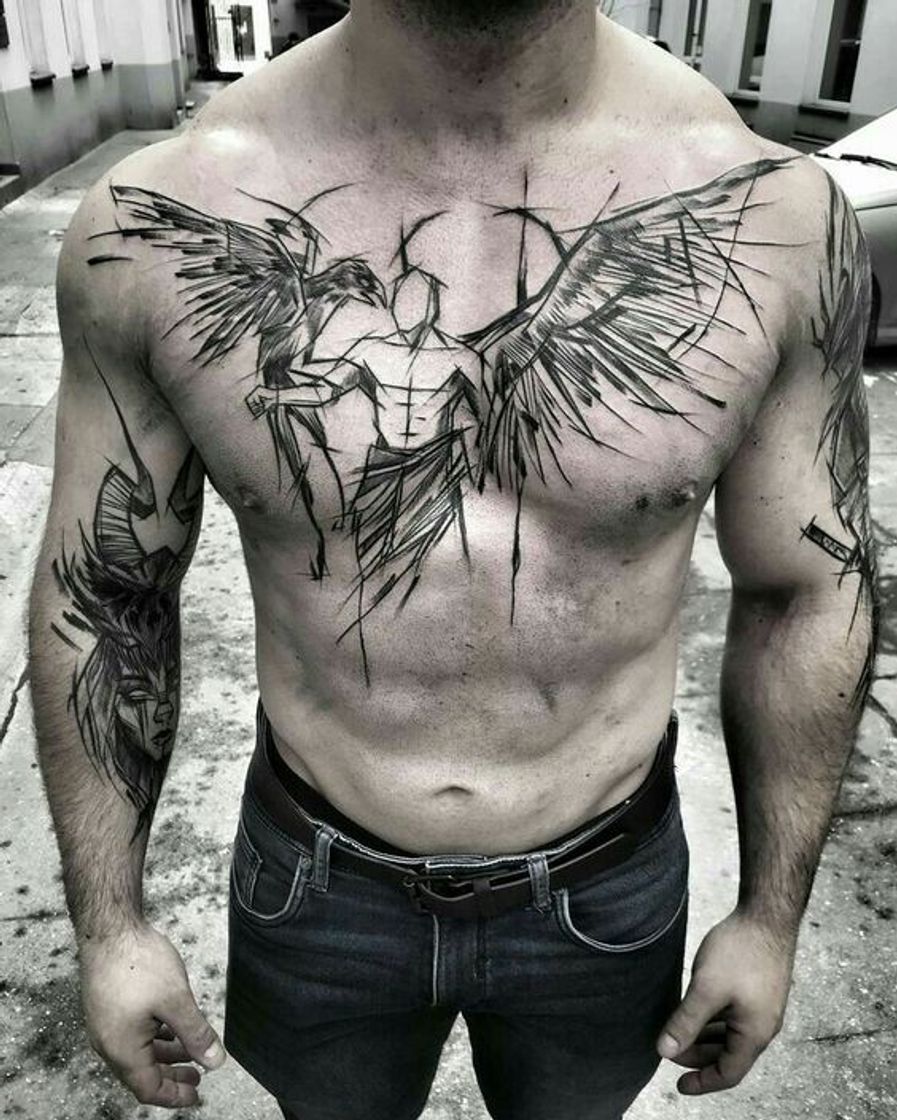 Social Tatuagens no peito 