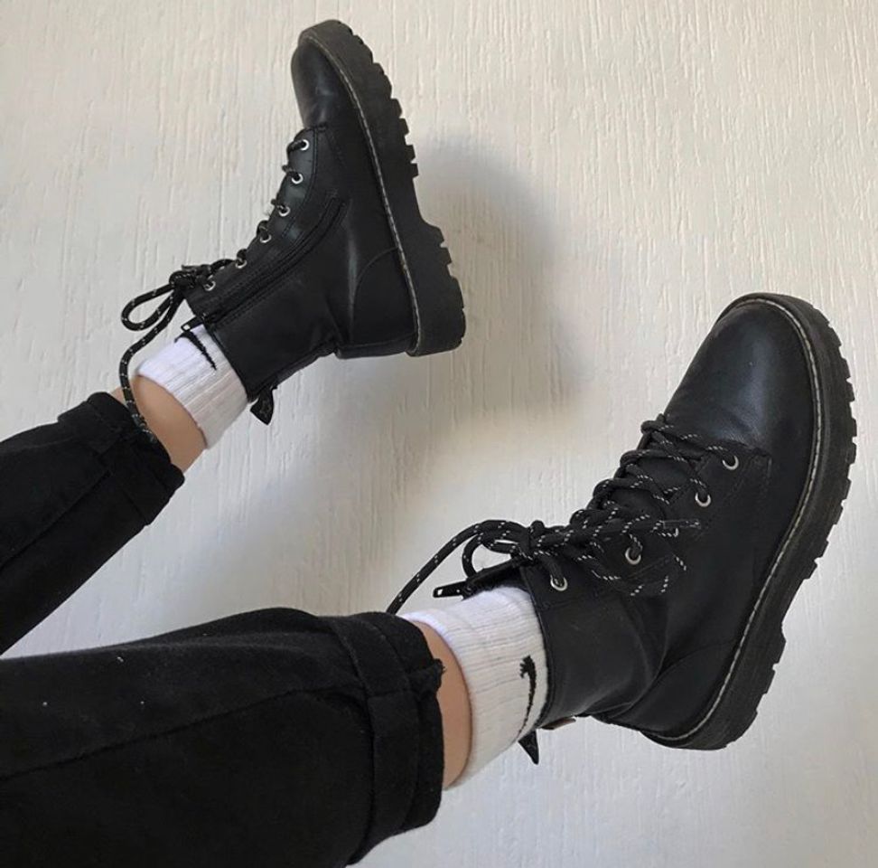 Social Dr. Martens 1460