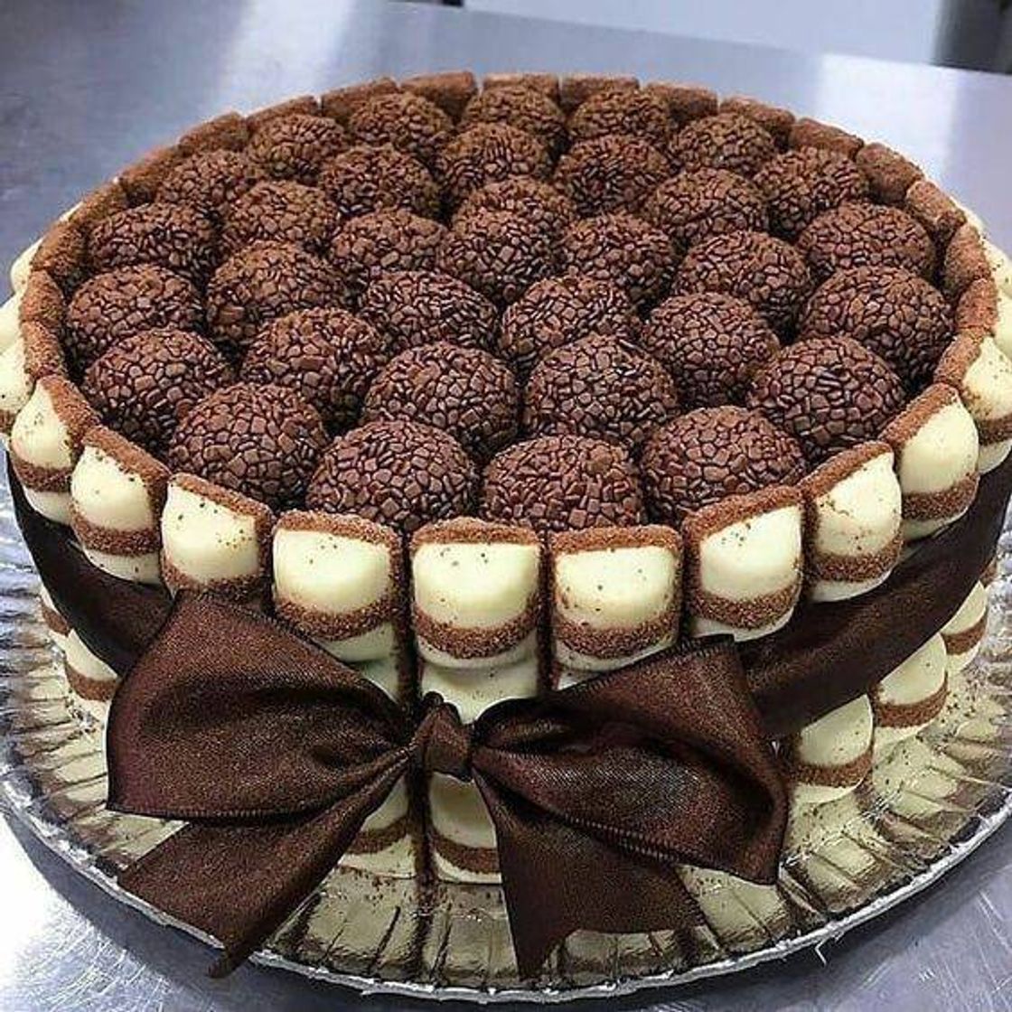 Moda Bolo de Chocolate com Brigadeiro com buenos de Nutella🍫🍫