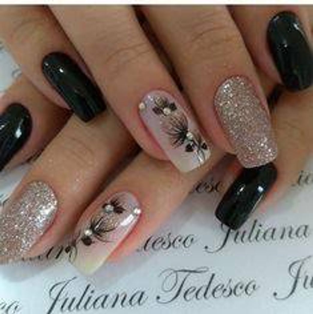 Moda Unhas decoradas 