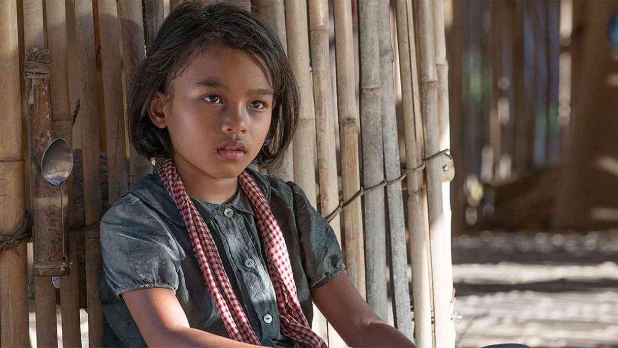 Película Se lo llevaron: Recuerdos de una niña de Camboya