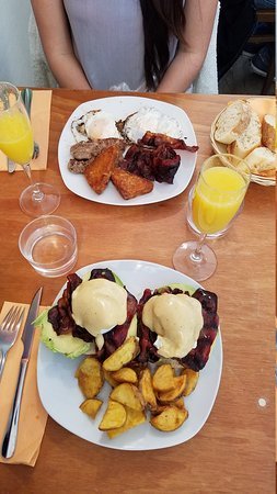 Restaurantes Carmencita Bar